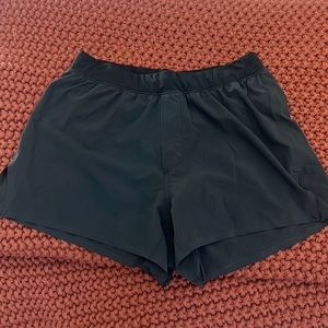 Men’s Ten Thousand Distance Short. Size small. 3 inch inseam